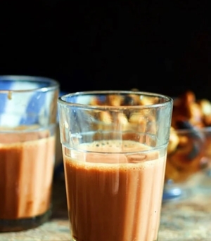 Mumbai Cutting Chai